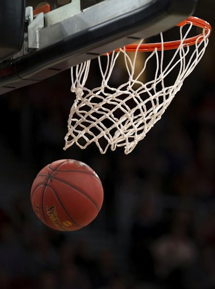 Live basketball